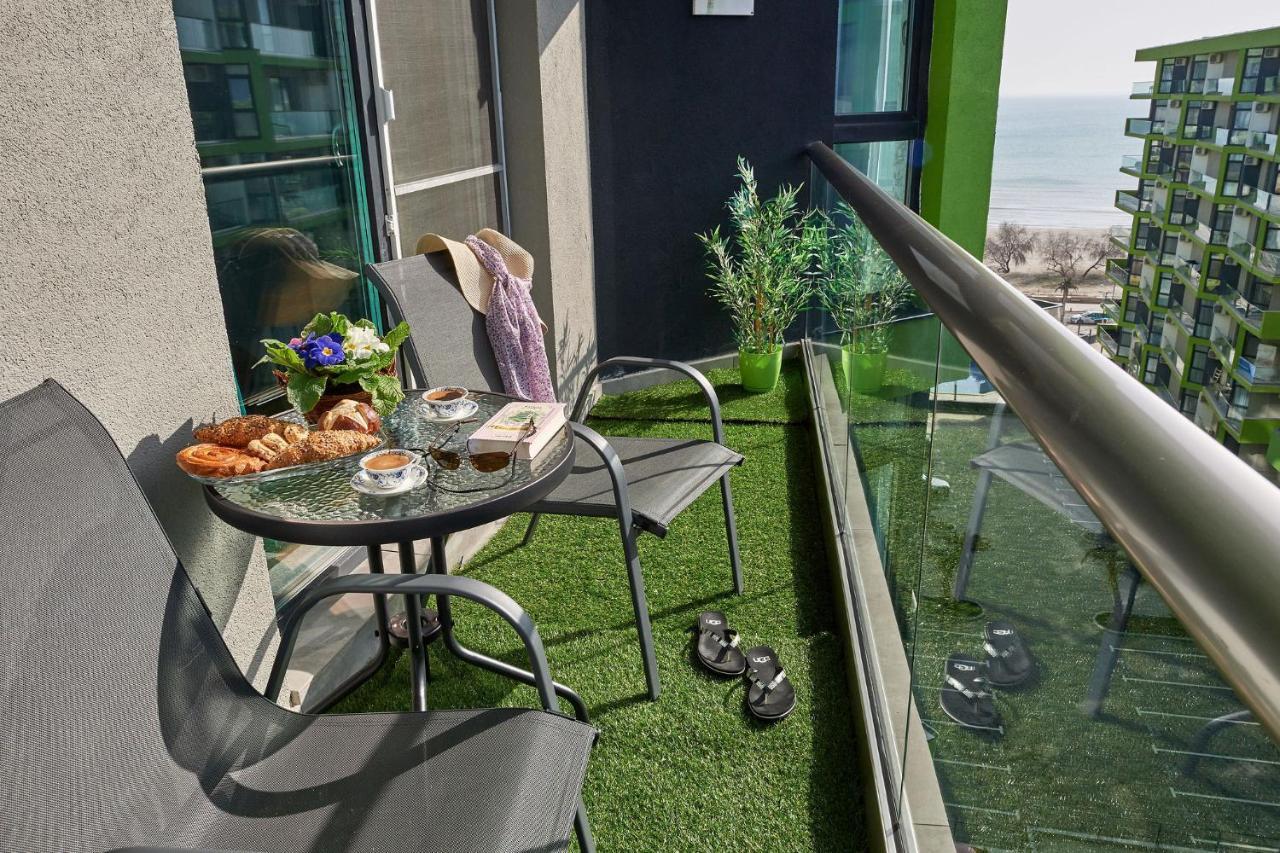 Sonnenstrand Apartment - Spa N Pool Beach Resort Mamaia Exterior photo